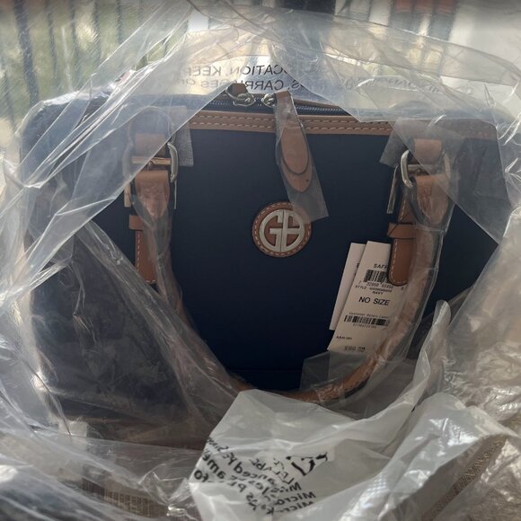 Giani Bernini Saffiano Dome Satchel - Picture 4 of 6